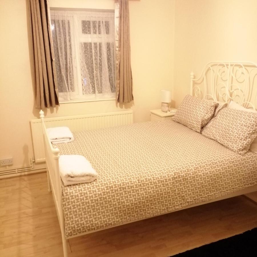 Home From Home, Great Community!! London Bagian luar foto